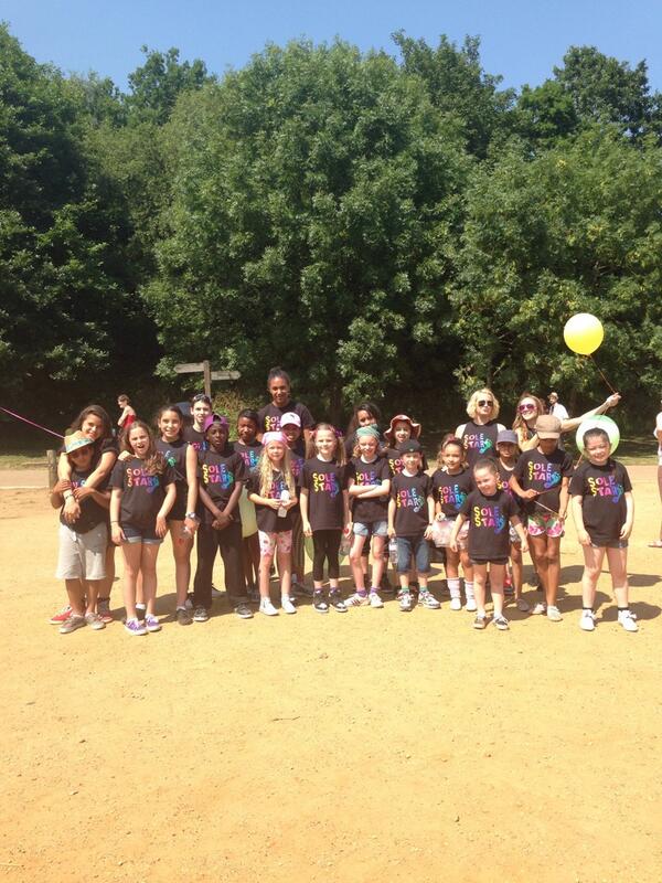 SoleStarArts's tweet photo. 🎉 A beautiful day for The Hornsey Carnival!!!🎉 http://t.co/flN9KWetuB