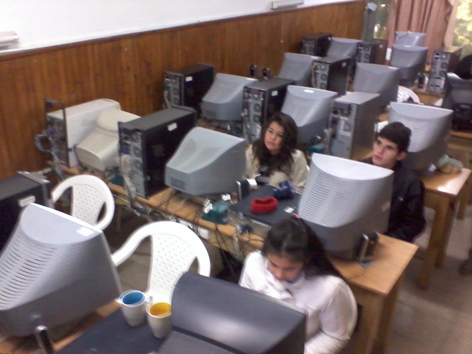 Embedded image permalink