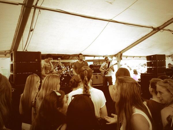 We and the Bulls!!! Siiiick! #liveonstage #Zürifäscht