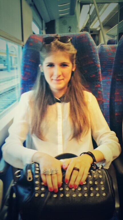 Parti cazzo di treno #sayyeah <a href="/alevotte/">alessandro vottero</a> <a href="/gi_bonnie/">Bonnie</a>