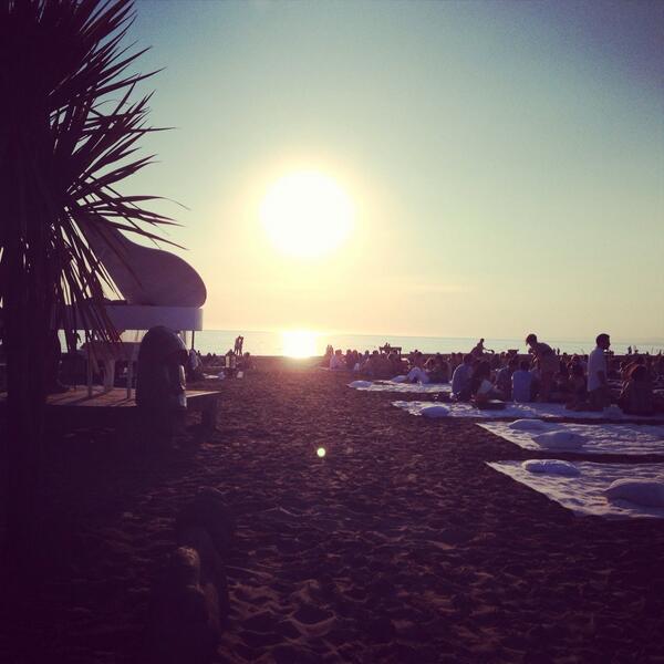 JuanSJ7's tweet photo. @fregene @singita @sunset http://t.co/Q1PJg1aTcb