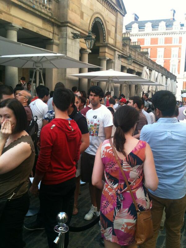 One tenth of the #shakeshack queue