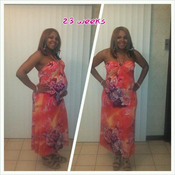 Toya715's tweet photo. I'm late, but here I am out &amp; about Father's Day weekend with my beautiful bump :-) http://t.co/k47r5NCfH2