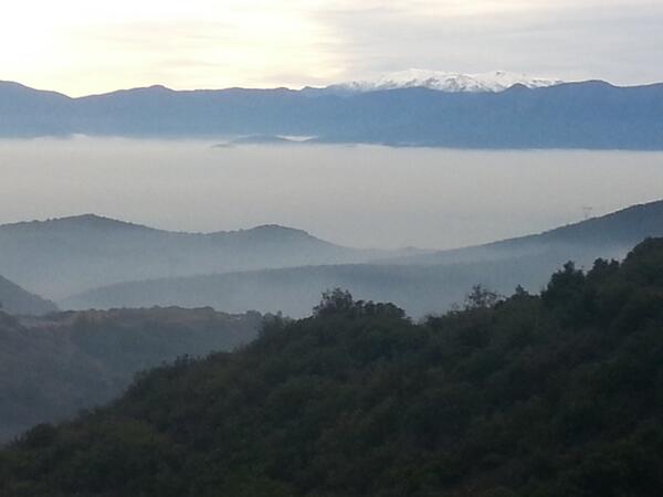 Abrumadora imagen de un mar de nubes a los pies de los Andes