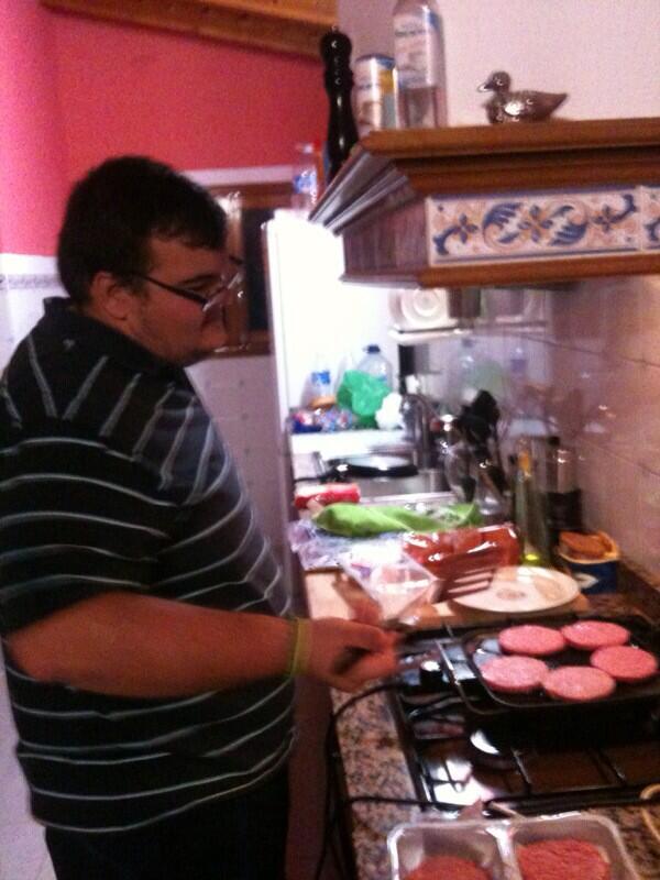 Cristoballotto's tweet photo. SI CHEFF @jaumealmendro http://t.co/FH33eddu9G