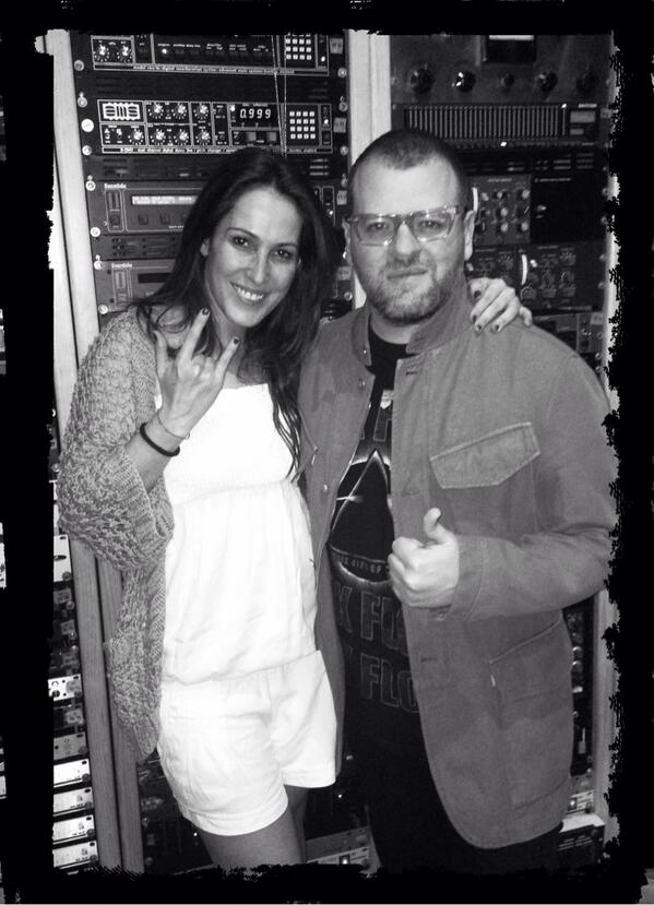 _MaluOficial_'s tweet image. Con mi queridísimo y enorme productor @avilaarmando