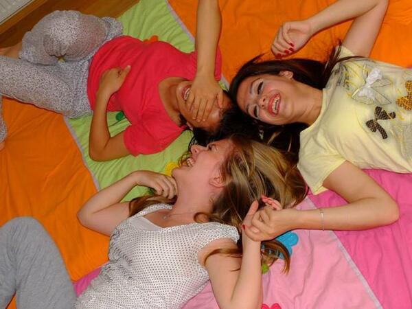 Gece gece iyi güldük :D