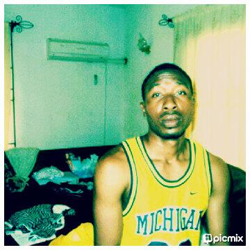 I want to share a picture from PicMix picmix.it/a/MTg1OTk5MDk5