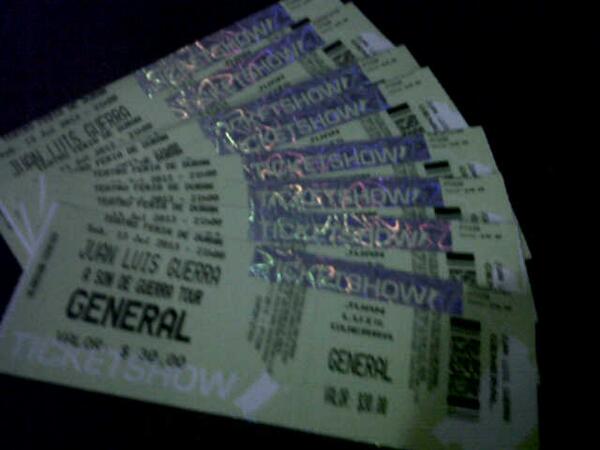 Najita1991's tweet image. PRESENT !! @PolletParra @denissmurillod @ErikaLeonV @zullyn05 @tahneecitap @CHristianjj92 #Seyyed :)