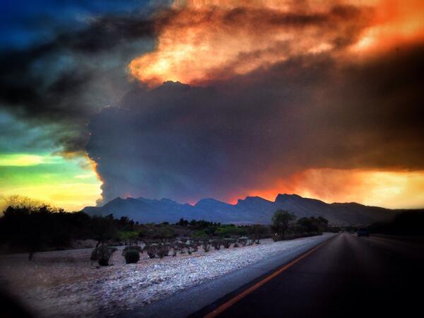 patrickruhlig's tweet image. #LasVegas #forrestfire #sunset