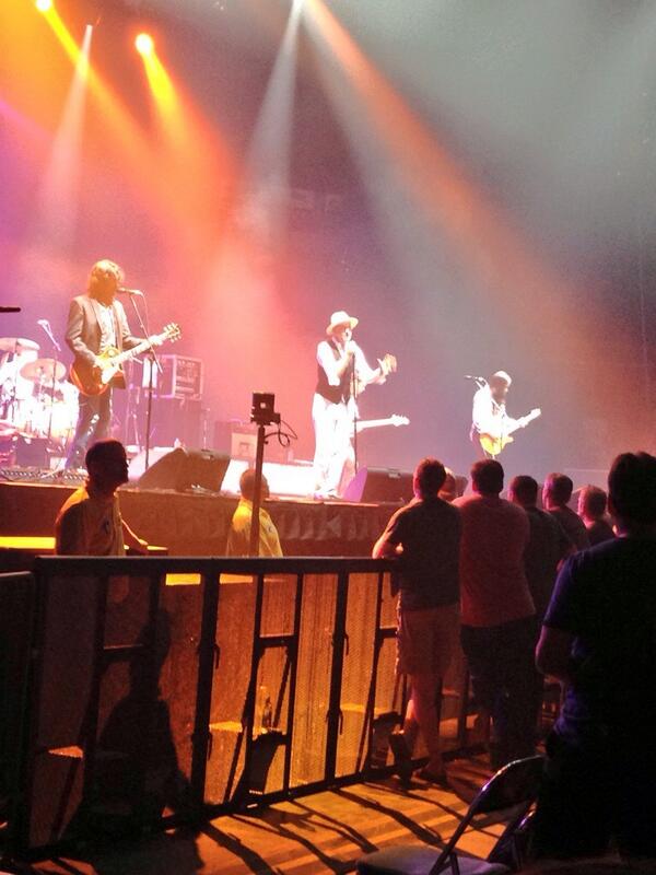 MrsKauk's tweet photo. @thehipdotcom #tragicallyhip #love http://t.co/97oNbV6WoC
