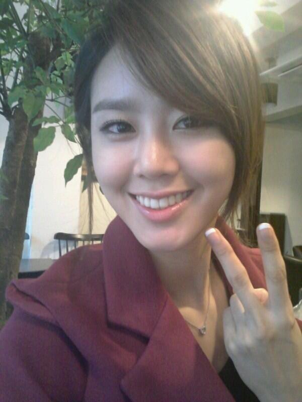 anyoona tweet picture
