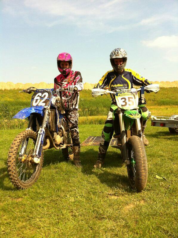 Manoukkjee's tweet photo. Lekker wezen crossen vandaag met @AllardRacing, warm maar ons zelf zeker vermaakt. Was echt weer een super dagje!! http://t.co/fO0vvlDgCv