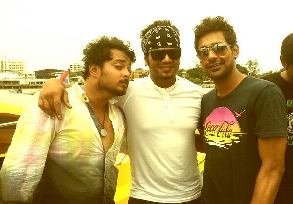 Varunsandesh tweet media