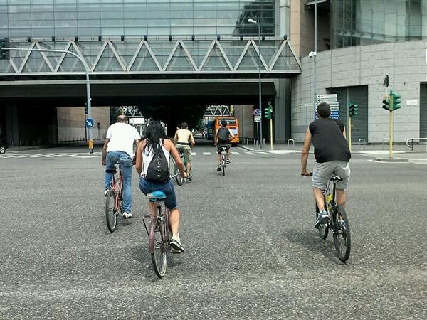 Cantiere's tweet photo. critical bike verso #noexpo day! #7l @sms_milano @Abitantisansiro @NoExpo2015 @Bkk003 @StopSfratti http://t.co/PINVYQv6Py