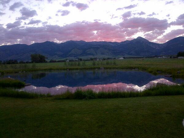 MLHA_MT's tweet photo. What a gorgeous scene.“@SteveDaines: Montana sunrise.  Cool &amp; crisp morning air in Big Sky country. http://t.co/ZsumWXix7h”