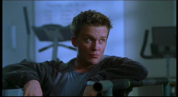 AMHFanpage's tweet photo. #AnthonyMichaelHall pic spam.
The Dead Zone Season 1 episode 1 Wheel of Fortune http://t.co/eZrffBk513