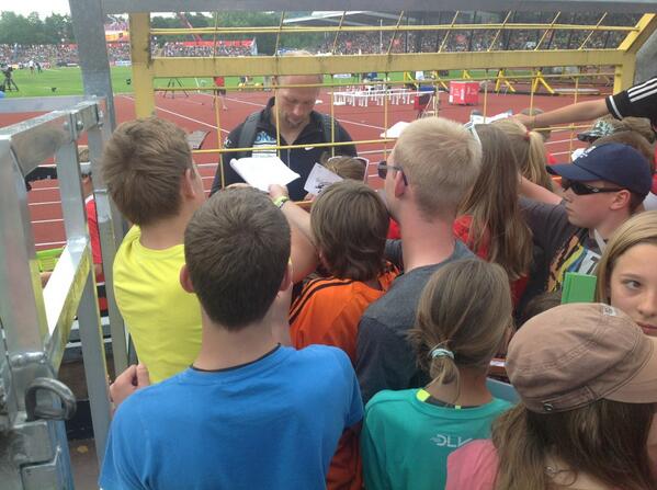 sportstudio's tweet photo. Publikumsliebling @DerHarting #LADM #dm2013 http://t.co/BUMraurNW6