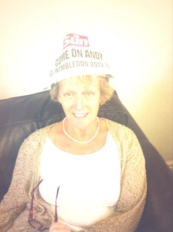Come on Andy!!!! 🎾🎾 #MurrayMania #cheekymama