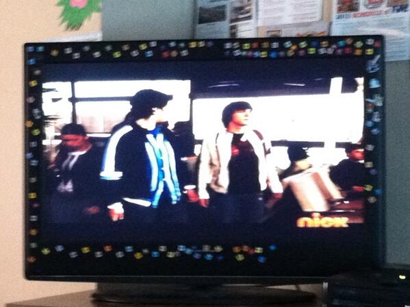 ShayneDaDino's tweet photo. I see you, @PortableShua http://t.co/L0c0KQeeYt