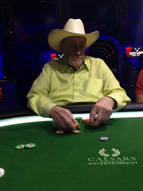 Main event WSOP2013... Телевезионный стол и