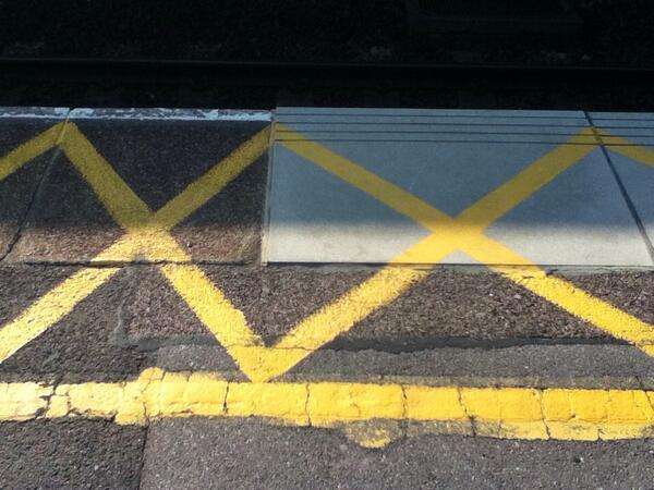 AdrianHolme's tweet image. Diamond markings on platform edge, adjusted according to width of paving slab. #Logicaldesign Braintree Stn.