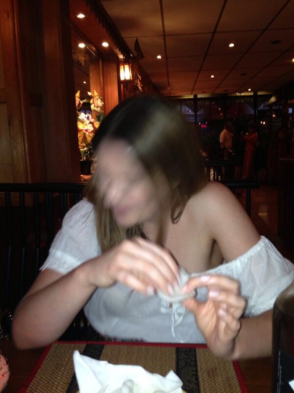 orry_gibbens23's tweet photo. Hey everyone check out how sexy this girl is I'm on a date with.. #sexyface http://t.co/5TKu9UwpzD
