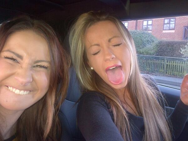 ChloeBurden's tweet photo. @stephskinner1 very soon I miss u :( we defoo meet up soon when u going on holiday? http://t.co/10hjZqLNrZ