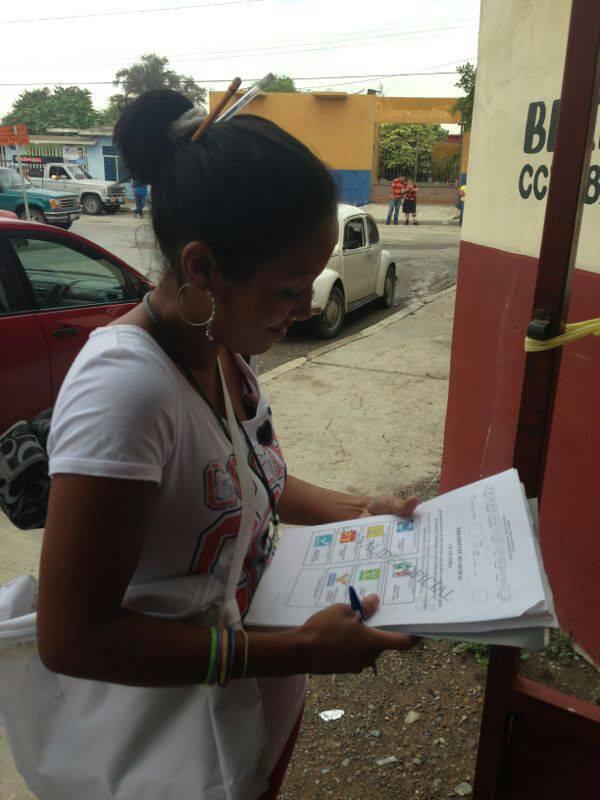 carmnarmnta's tweet photo. denuncien si los ven #cdvictoria http://t.co/1PHjQ8FCPp