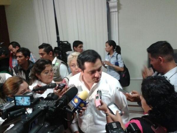 dzmariell's tweet image. @americozuniga  hoy construye una nueva historia para #Xalapa