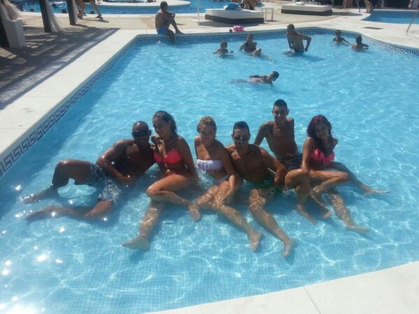 sofiacolora's tweet photo. http://t.co/Ht7t5Vo2L1