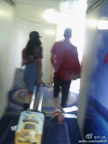 BOo8efOCcAA_7Ni.jpg:large