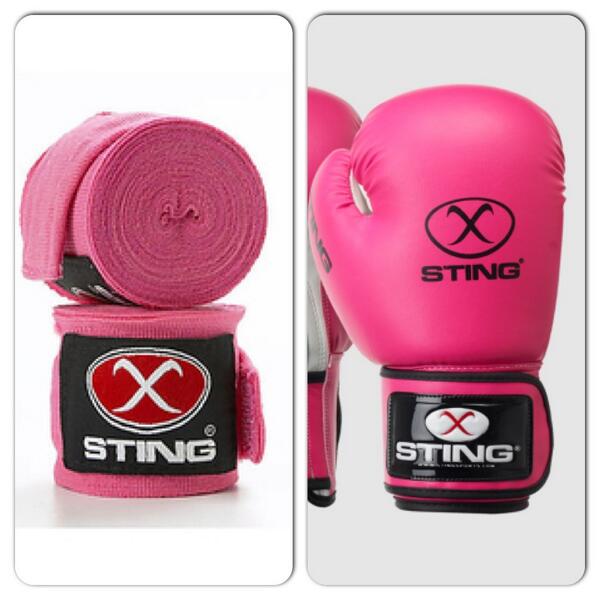 activeandy32's tweet photo. @Pink is it possible to send you a pair of sting pink boxing gloves and wraps as a gift while your in Melbourne? http://t.co/THt1sfby0F