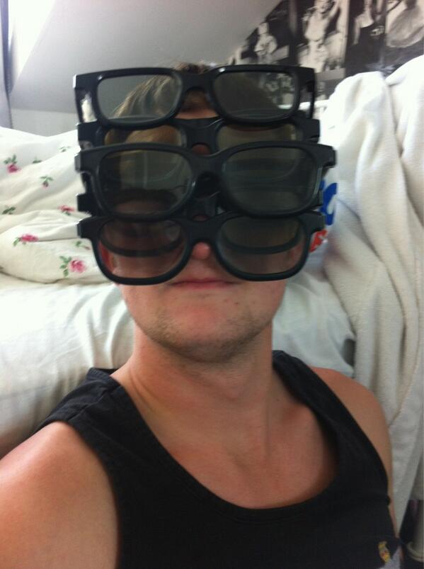 @hannahowen94  I can't see without my glasses