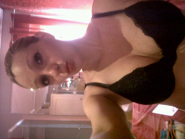 Un beso para mis chicos @Angel_hortelano, @MartinReat y todos mis seguidores http://t.co/KyuZOkuycF<a class="tags" target="_blank" title="On Twitter" href="/?out=eyJ0eXAiOiJKV1QiLCJhbGciOiJIUzUxMiJ9.eyJpYXQiOjE3MjQ0Mjc5MjQsImlzcyI6InR3cG9ybnN0YXJzLmNvbSIsIm5iZiI6MTcyNDQyNzkyNCwiZXhwIjoxNzU1OTYzOTI0LCJyZWRpcmVjdF91cmwiOiJodHRwczovL3R3aXR0ZXIuY29tL0FuZ2VsX2hvcnRlbGFubyJ9.eem_z13pkVEz-wUzTAtew4YHnCIwx5QW0Z_TC9YIj6ozjlymvBy2ISaFCYizSqudDttb3AfbFXGYi-ip-3Ehmg">@Angel_hortelano</a><a class="tags" target="_blank" title="On Twitter" href="/?out=eyJ0eXAiOiJKV1QiLCJhbGciOiJIUzUxMiJ9.eyJpYXQiOjE3MjQ0Mjc5MjQsImlzcyI6InR3cG9ybnN0YXJzLmNvbSIsIm5iZiI6MTcyNDQyNzkyNCwiZXhwIjoxNzU1OTYzOTI0LCJyZWRpcmVjdF91cmwiOiJodHRwczovL3R3aXR0ZXIuY29tL01hcnRpblJlYXQifQ.mssfiPt4MIwZF5ZRcYqacXq9qfE7mRzztD1qQ5W07HMkLF0EFEHyXI9yl7RL4_UAxe0rmyPCIO3-SquwD2ORSQ">@MartinReat</a><a href="/tag/clubdepaintball"class="tags"><span>#clubdepaintball</span></a>