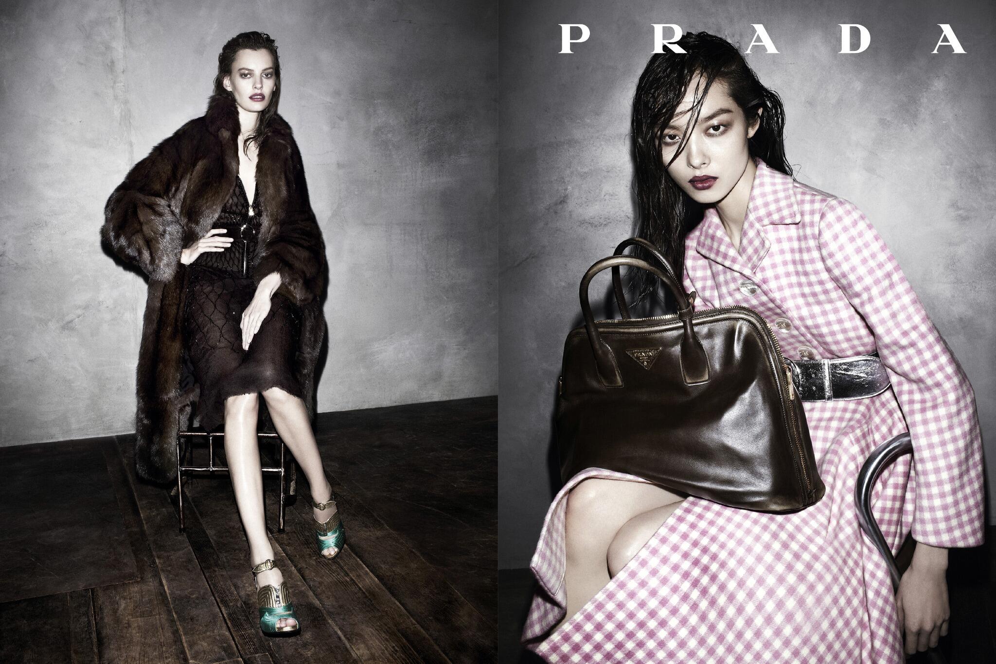 New great campaign. Кампейн Прада. Prada компейн. Лукбук Прада.