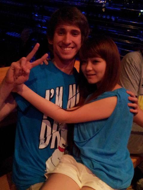 BOqVXHbCUAEmoLa.jpg:large