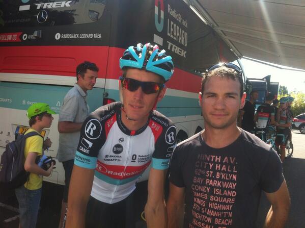 BriceDarraidou's tweet photo. merci pour ce matin sa ma fait plaisir de voir mon idole Sa fait du bien de te voir en tête de la course bon courage http://t.co/htWW98Xbo9