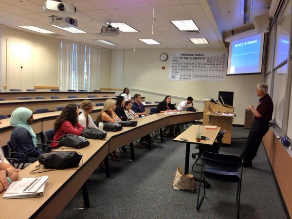 CommunitasSCU's tweet image. Orientation session #1 #ilovecommunitas