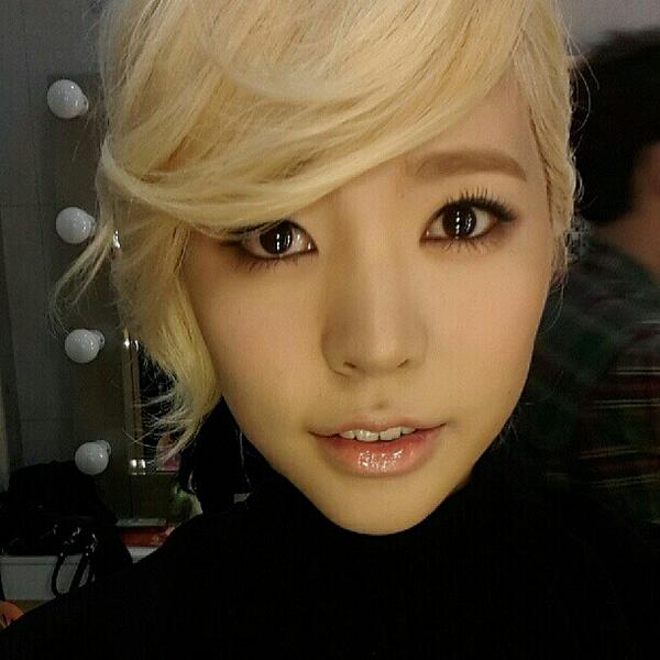 [OTHER][12-12-2013]SELCA MỚI CỦA SUNNY - Page 12 BOqu7f4CAAA-Tez