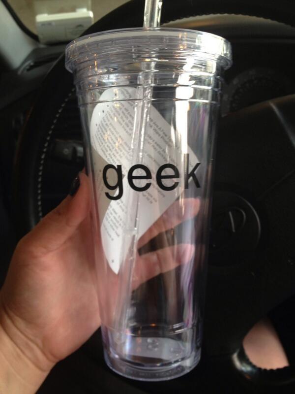 redheadedblonde's tweet image. @leighfrens knows I have a tumbler obsession. She also knows I'm a geek. &amp;lt;3 &amp;lt;3 #leighshome!! #microsoft