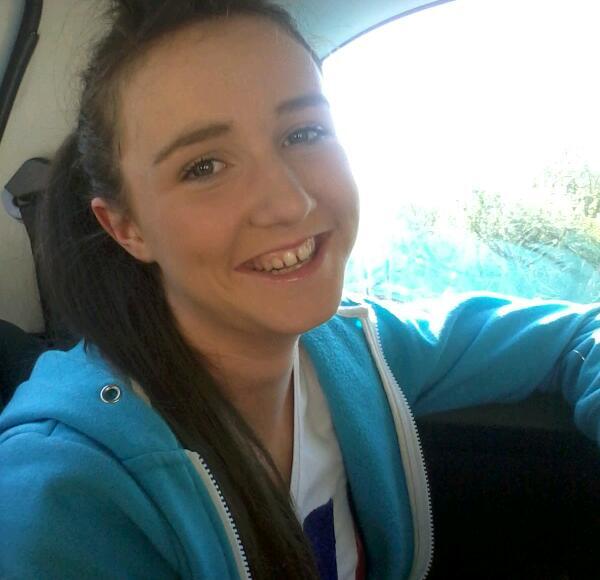 roisinmalik's tweet photo. Heya dis is a pic of me goin 2 my hiphop show http://t.co/8RLBsSHLa1