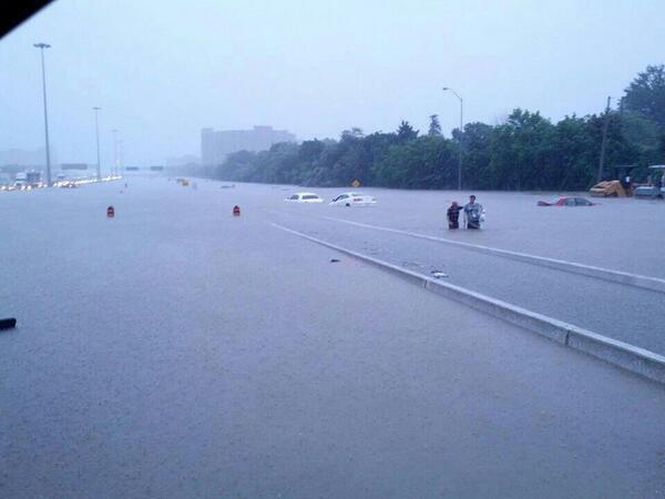 CortneyAnne85's tweet photo. @CityNews @CTV_Television and now the 427 http://t.co/uipGX3dGPW