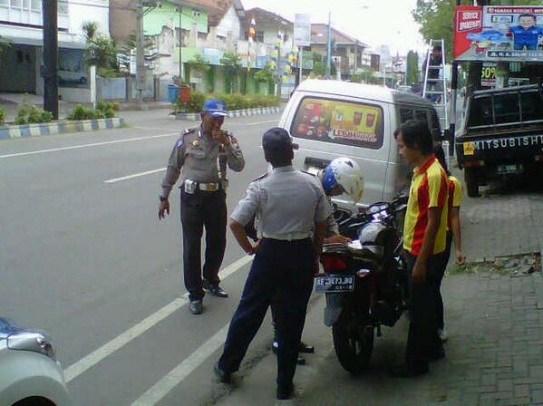 Kegiatan Penertiban Parkir Tepi Jalan 1