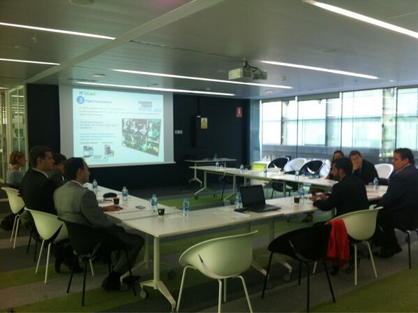 Gemmabatlle's tweet image. Al cafetic #cluster_tic @bdigital amb @davidurbano de la caixa que ens exposa els reptes estrategics de #lacaixa