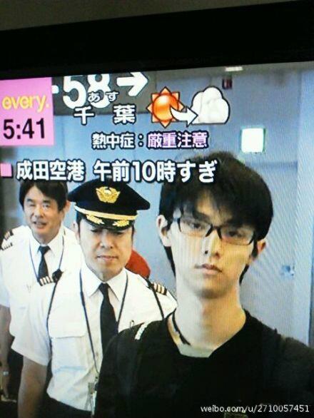 中国花样滑冰迷 今日のweibo この羽生選手が 鬼畜眼鏡 と言われています Http T Co Tmpjeof1y5