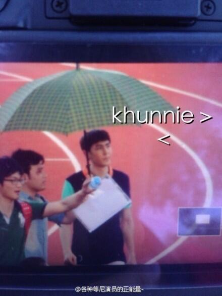 BOuRKg1CEAAlKnK.jpg:large