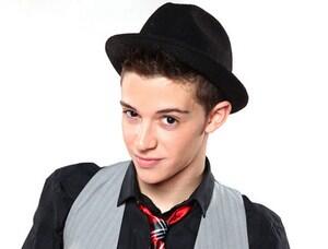violapl's tweet photo. Oto Frederico http://t.co/2RVbDp8ey2