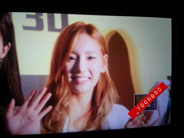 [PIC][09-07-2013]TaeYeon - YoonA và SeoHyun xuất hiện tại buổi công chiếu bộ phim "Mr Go" vào tối nay BOuypQwCEAAbebq