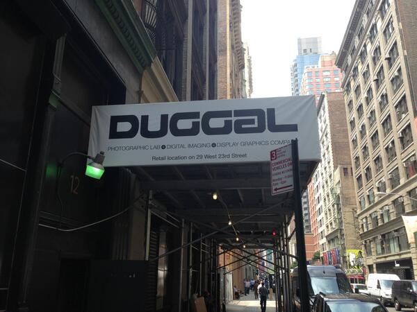 EvanLurie's tweet photo. We have arrived in New York!! http://t.co/mH6vVvFsFp